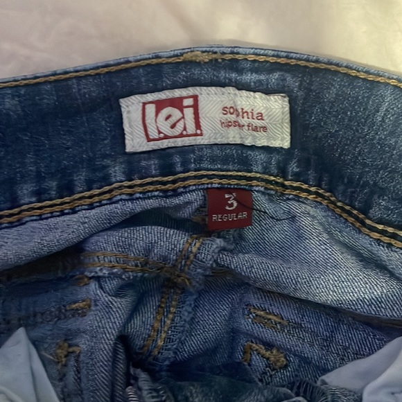 Blue low waisted flare jeans - Picture 4 of 5